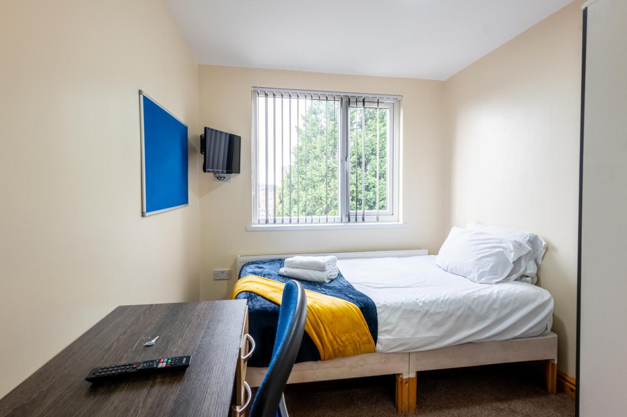 Private Rooms With Private Bathrooms In Selly Oak バーミンガム エクステリア 写真