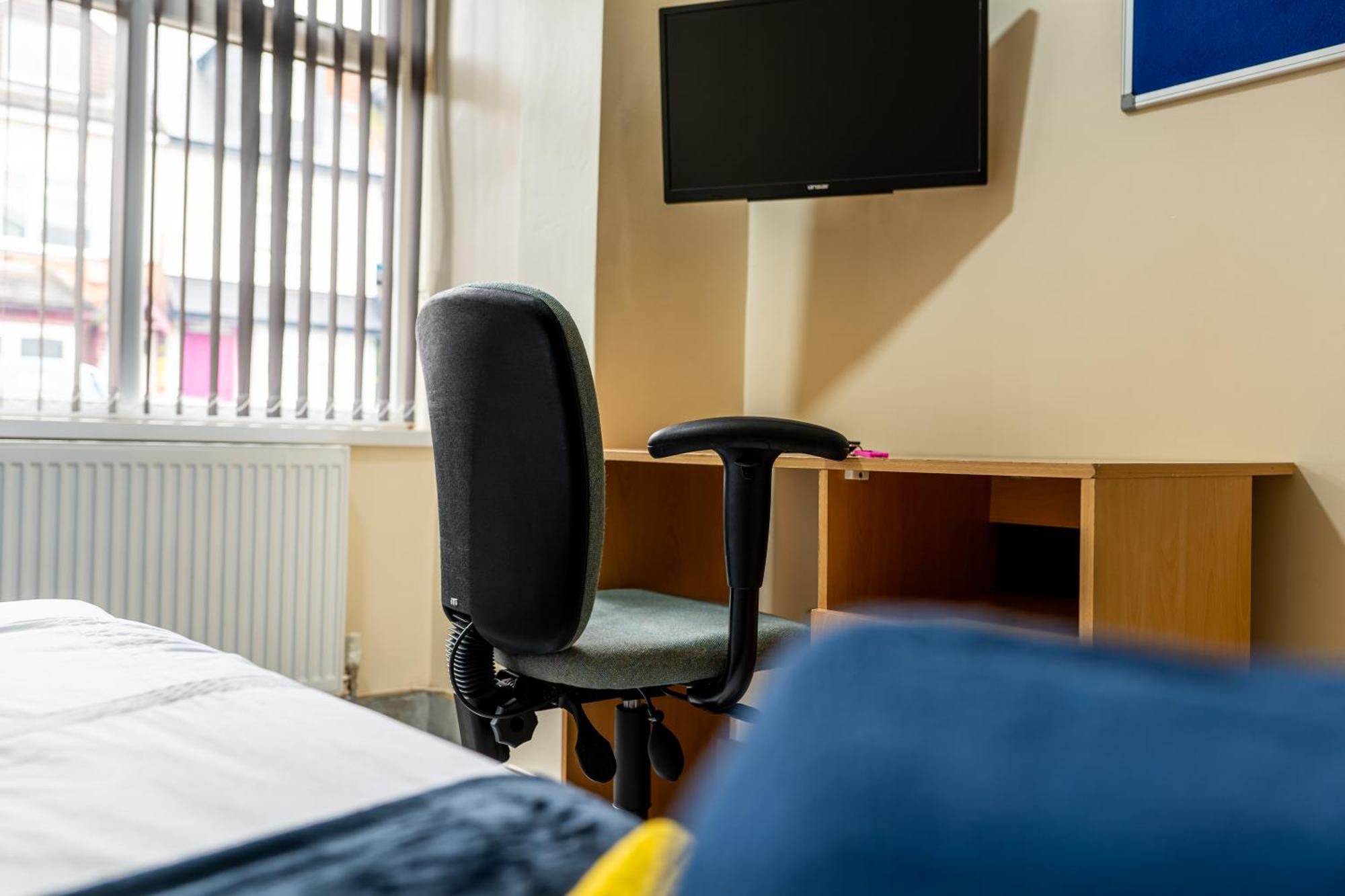 Private Rooms With Private Bathrooms In Selly Oak バーミンガム エクステリア 写真