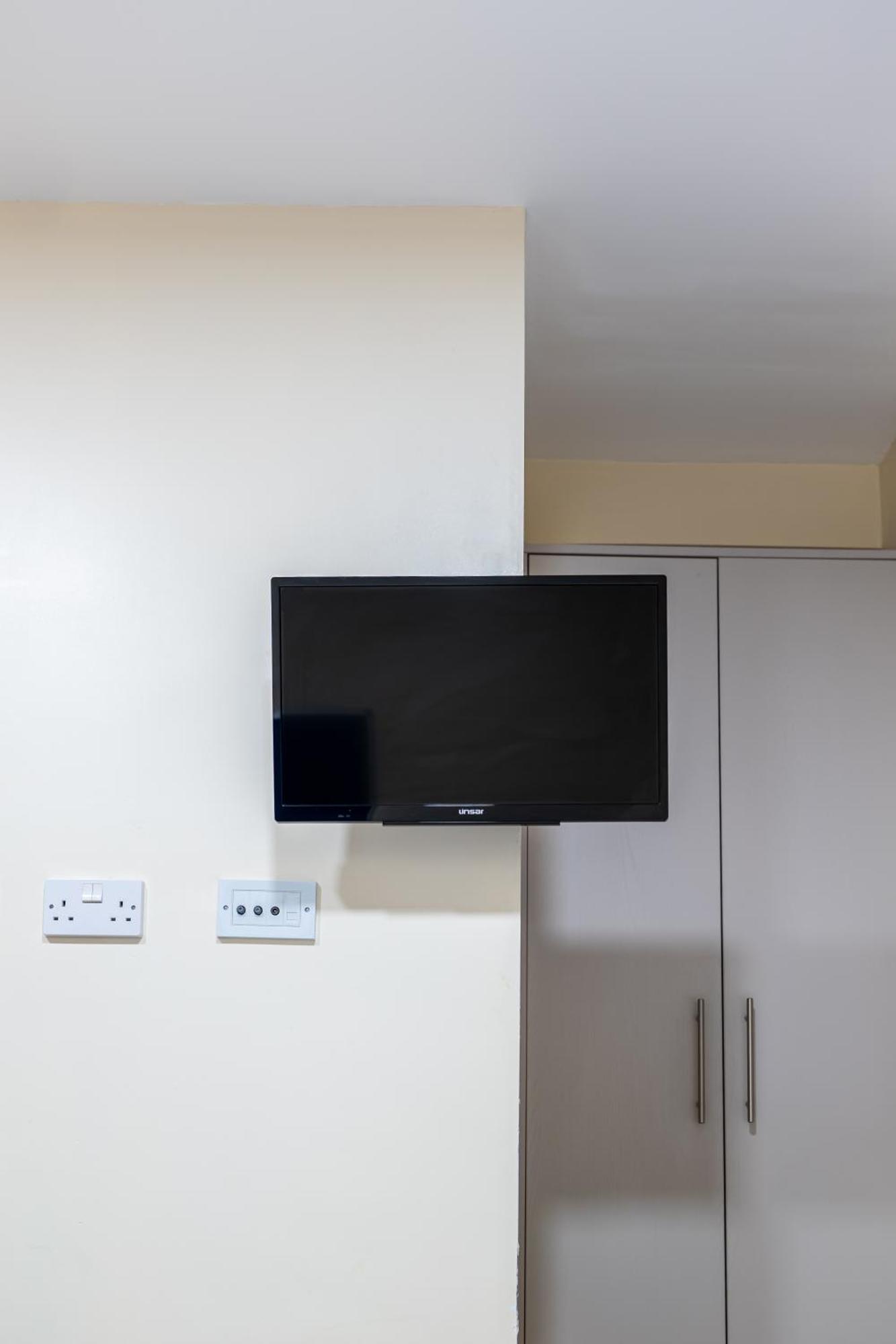 Private Rooms With Private Bathrooms In Selly Oak バーミンガム エクステリア 写真